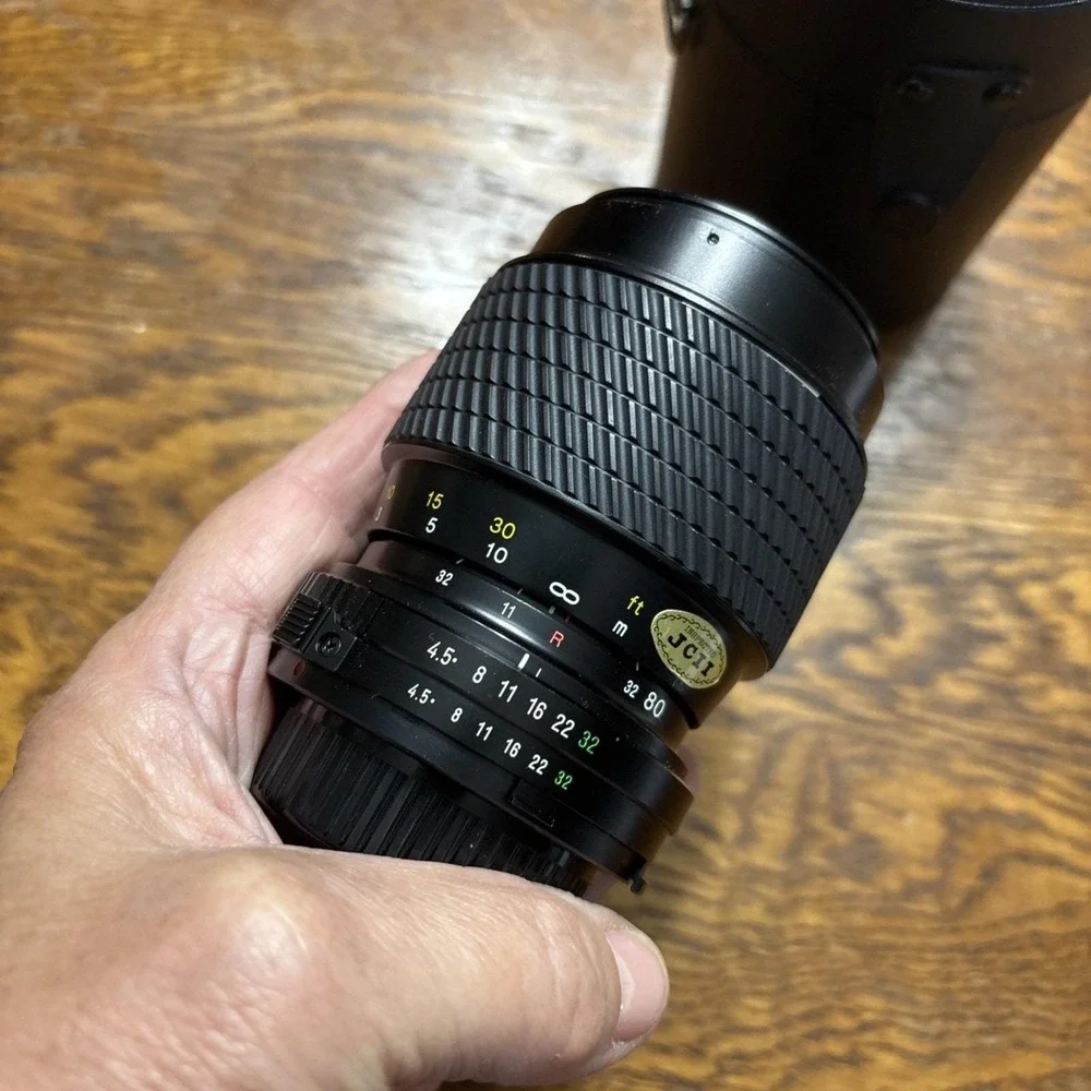RMC TOKINA 80-200mm ZOOM Lens for PENTAX K-Mount With Hard Sigma Case camera